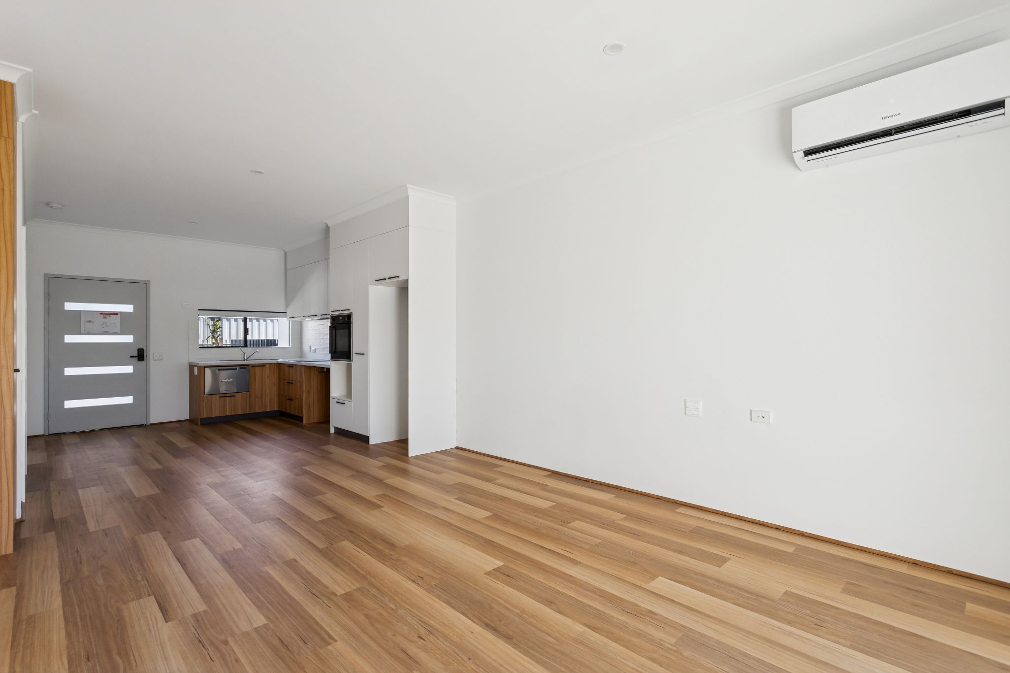 3 13 Cope St  Midland 09