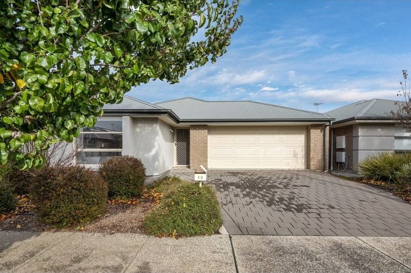 Front View 2 Aberfoyle Park