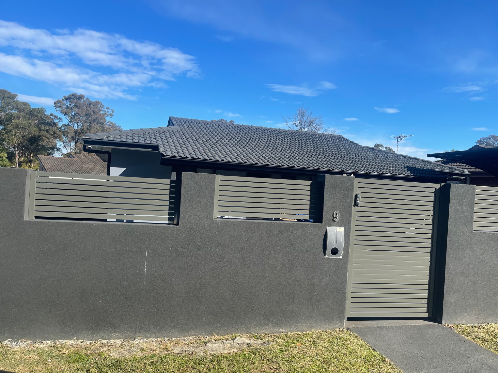 F64687FF 814C-47C3-B4BF-BC29C5D3A54F