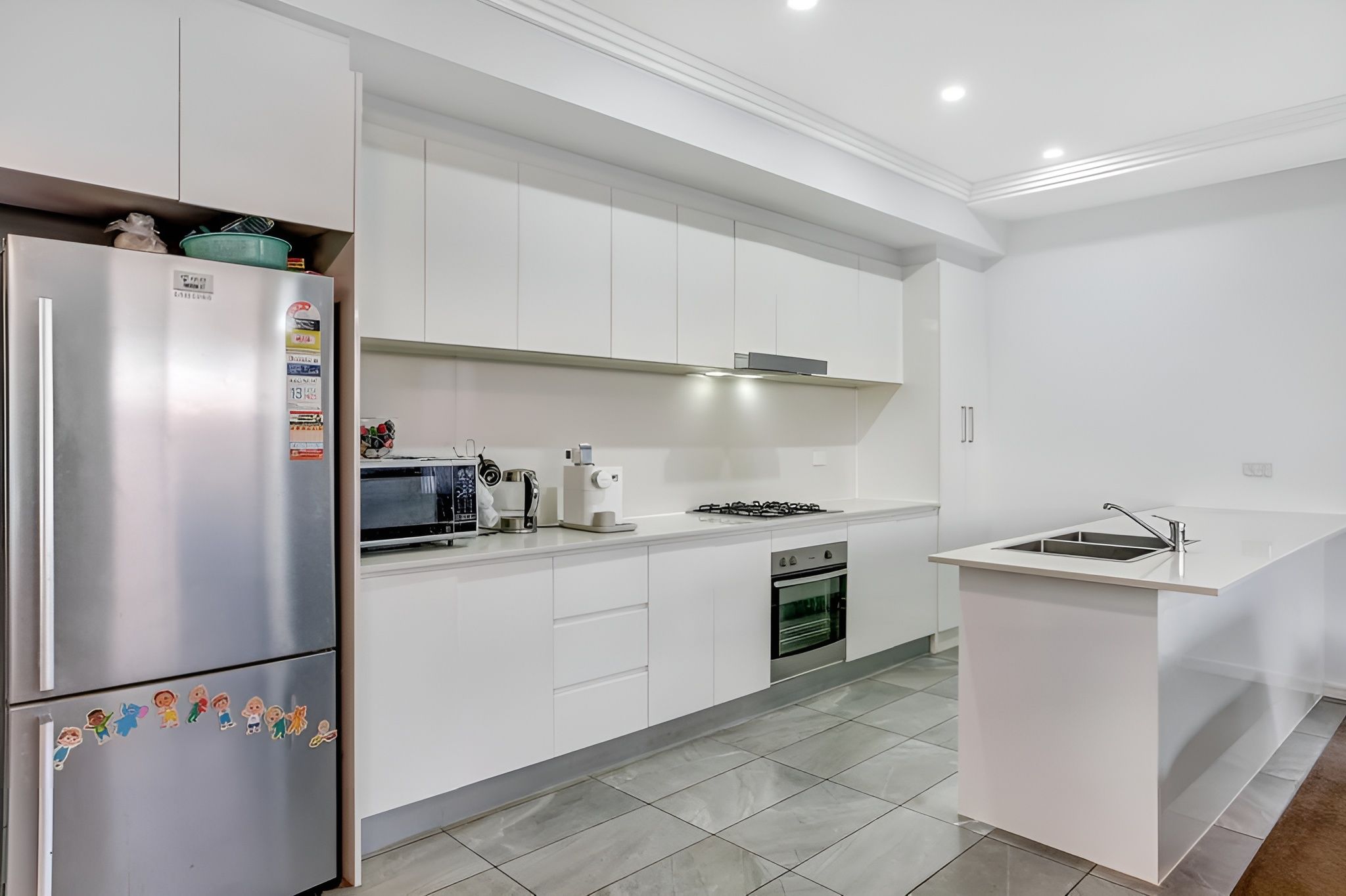 imgpsh fullsize_anim (15) (1)