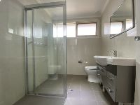 Seven Hills Bathroom