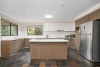 Dural kitchen