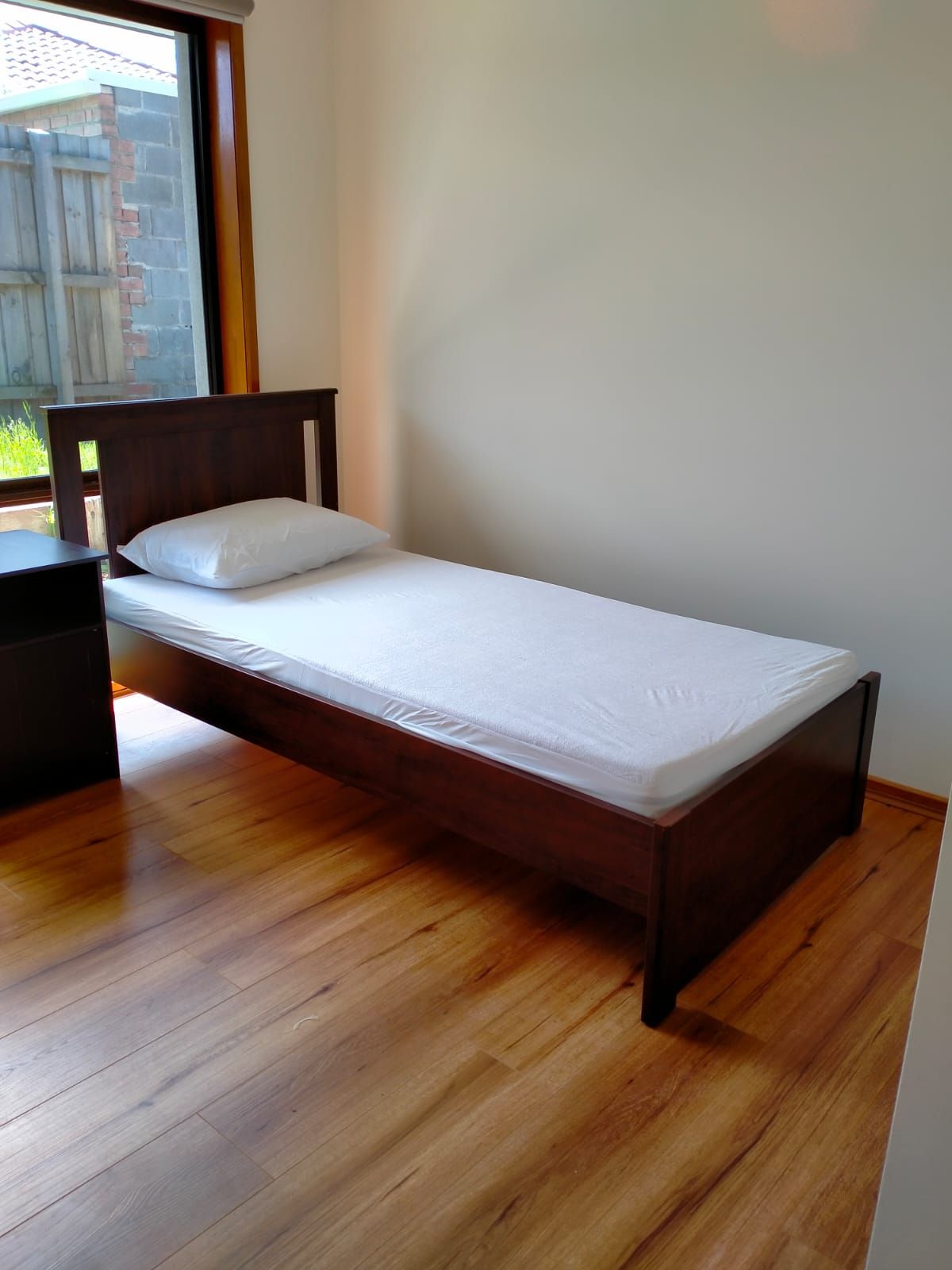 yhe0bjgzgnwxi3f7j4ij