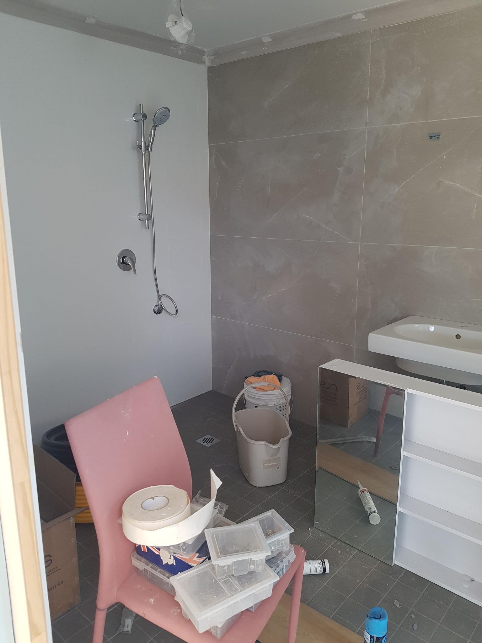 Studio Bathroom 1