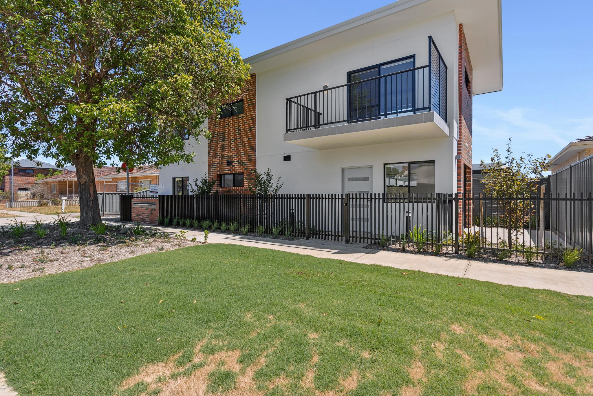 3 13 Cope St, Midland 05