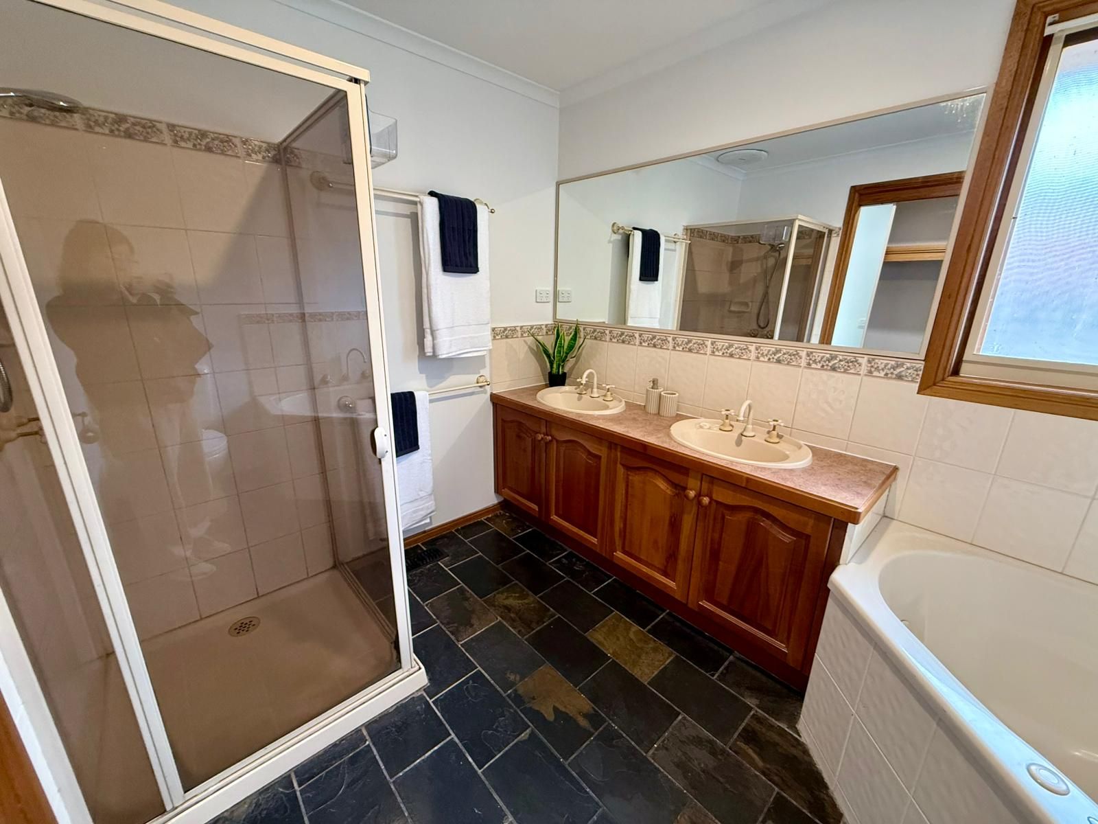 WhatsApp Image 2025 12-09 at 12.43.59_39b2ea6c