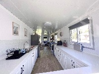 348FE779 33F2-4889-ABBA-EA0C73564154