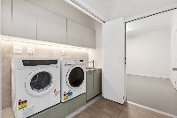 Rowans   European Laundry LR No Logo