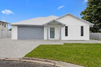 FRONT HR_5842