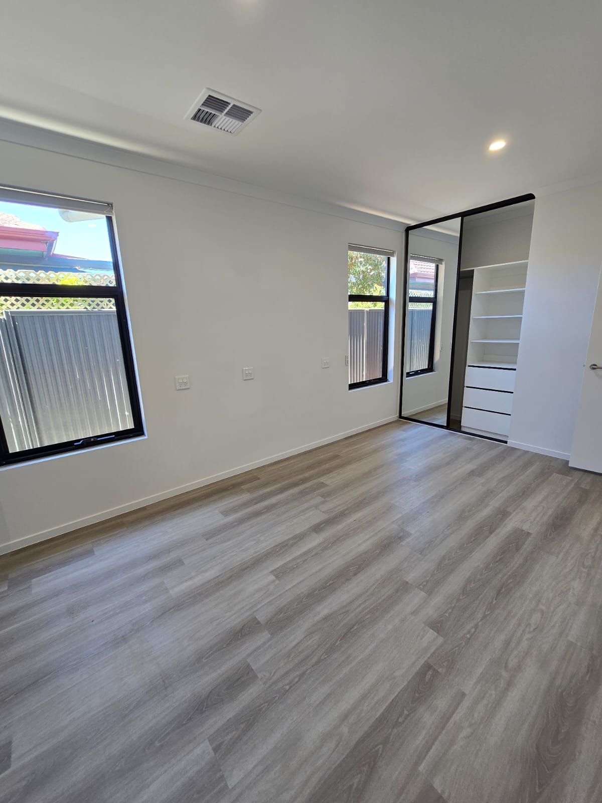 cai6onztee4y1uxtaxgf