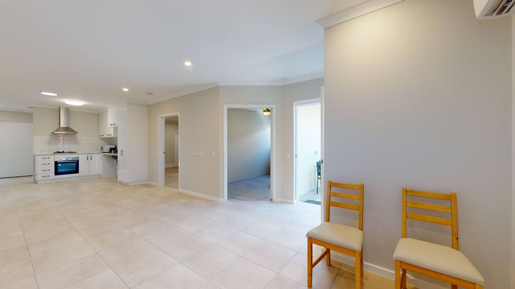 40b Fitzroy-Street-Queens-Park-WA-LivingDining(1)2