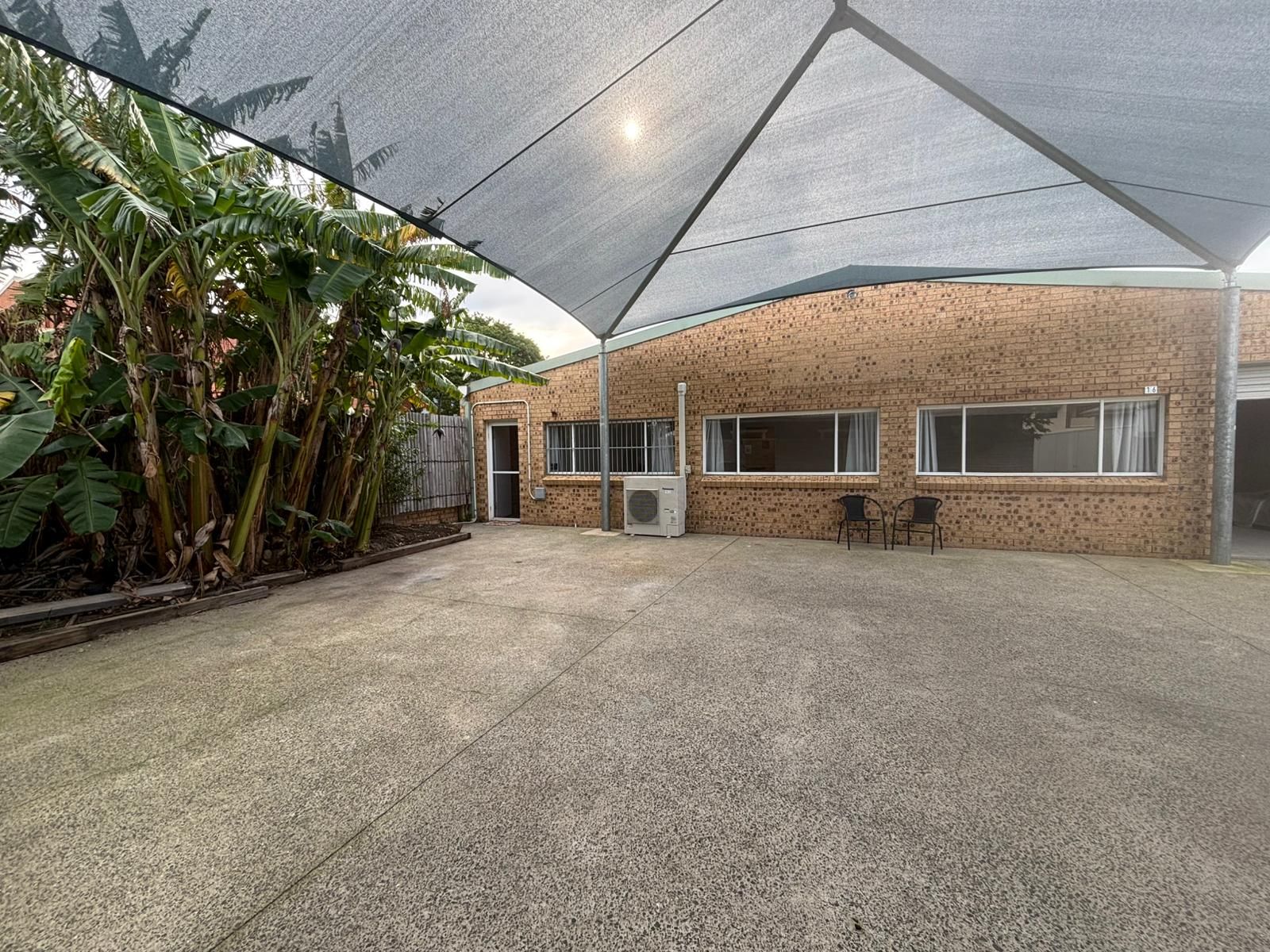 back unit outside pic 4