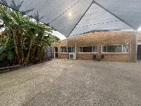 back unit outside pic 4