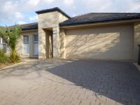 2b Vardon Street main entrance