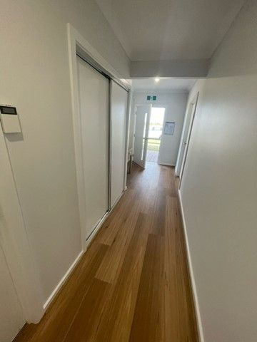 Flint Werribee-HPS-Entry