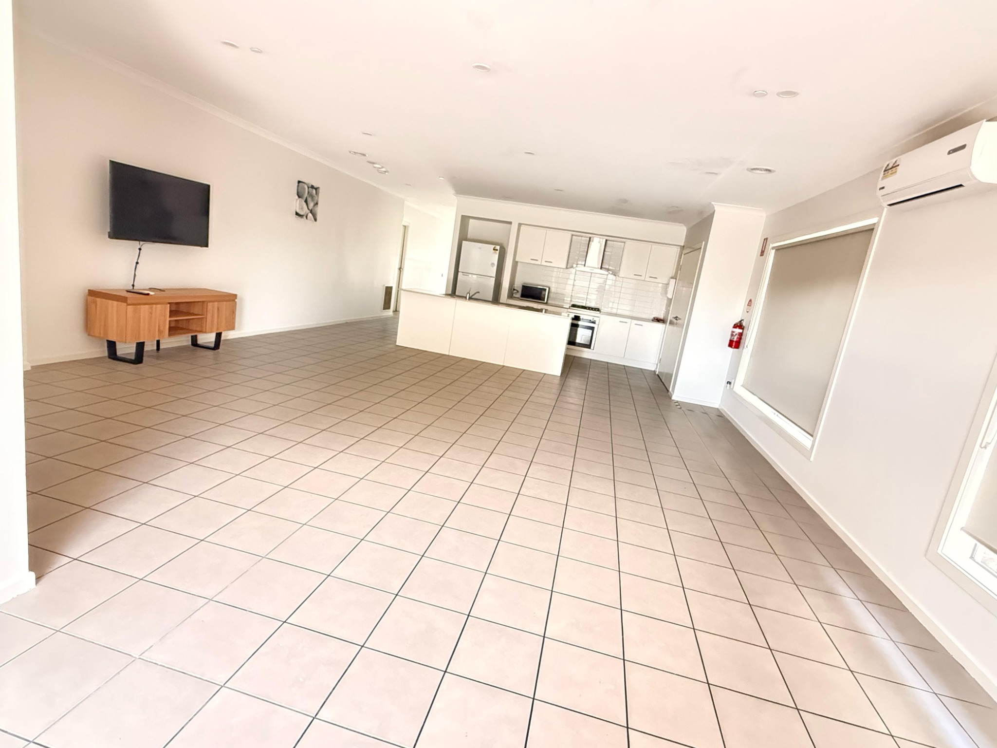 6bcb5034 5c09-472f-96d3-277fd93b37be