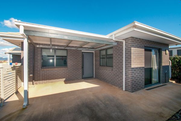 Mawson Front of Unit Web1200x800