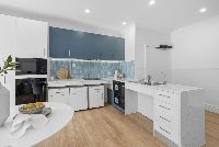 1747966058454 40-ManlySt-5