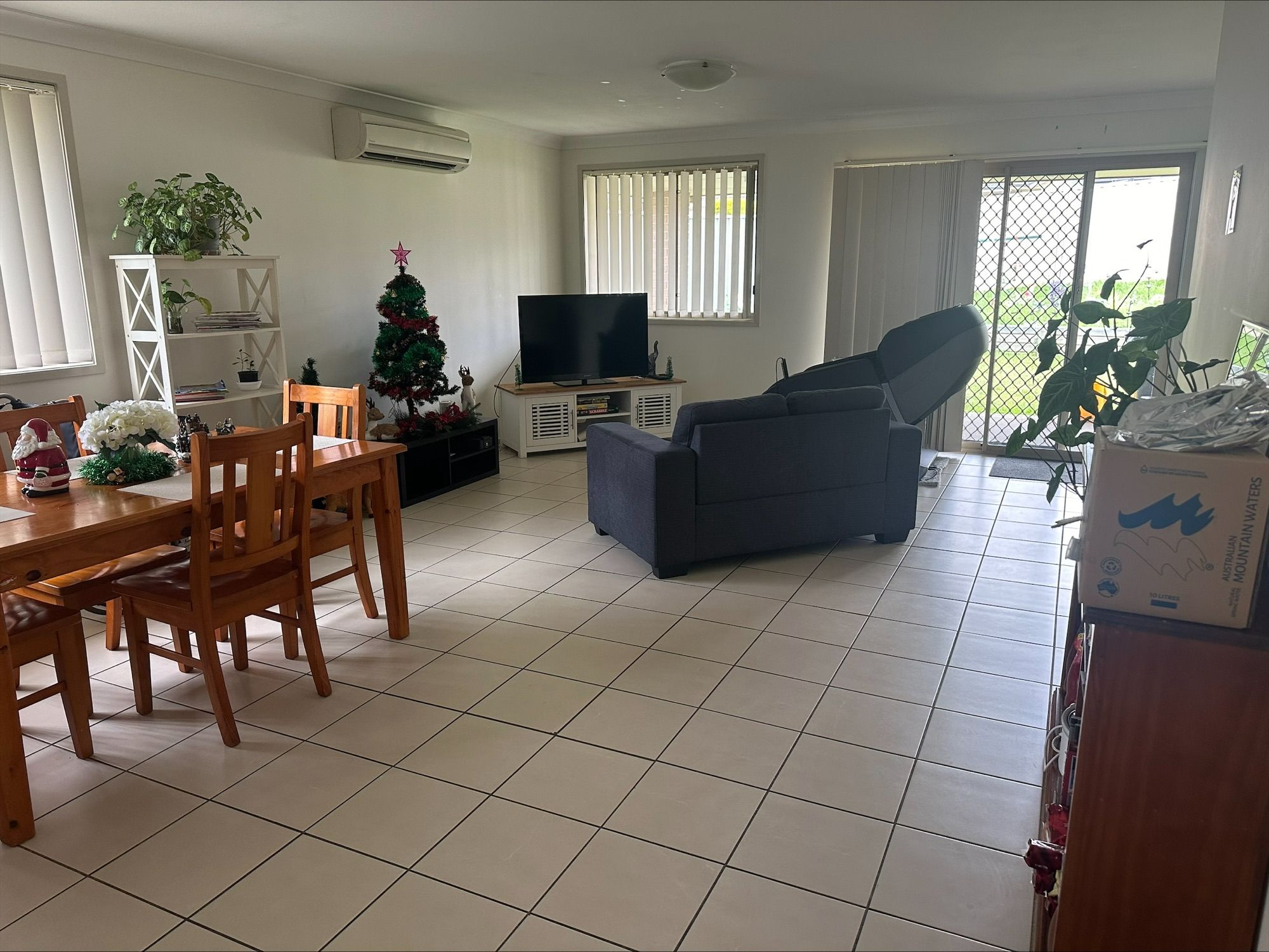 Sun orchid dinning lounge