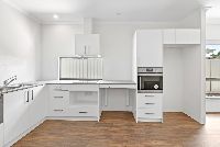 021 Open2view_ID999325-10_Windsor_Way__Waikiki