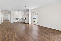 004 Open2view_ID999325-10_Windsor_Way__Waikiki