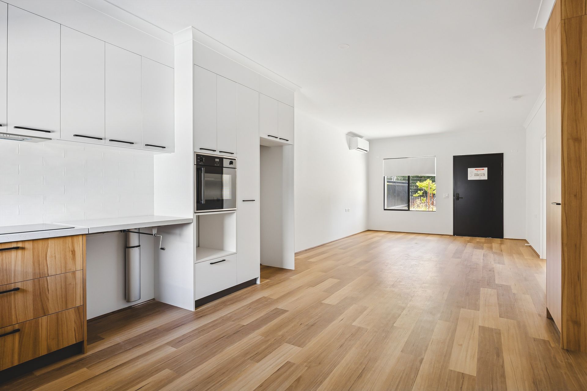 web 2 7-13 Station Street, Gosnells 11