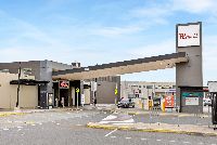 Knox   Knox Westfield Shopping Centre HR No Logo