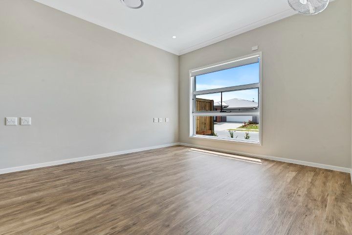 PROFESSIONAL PHOTO   LOW RES  9 02.05.2025