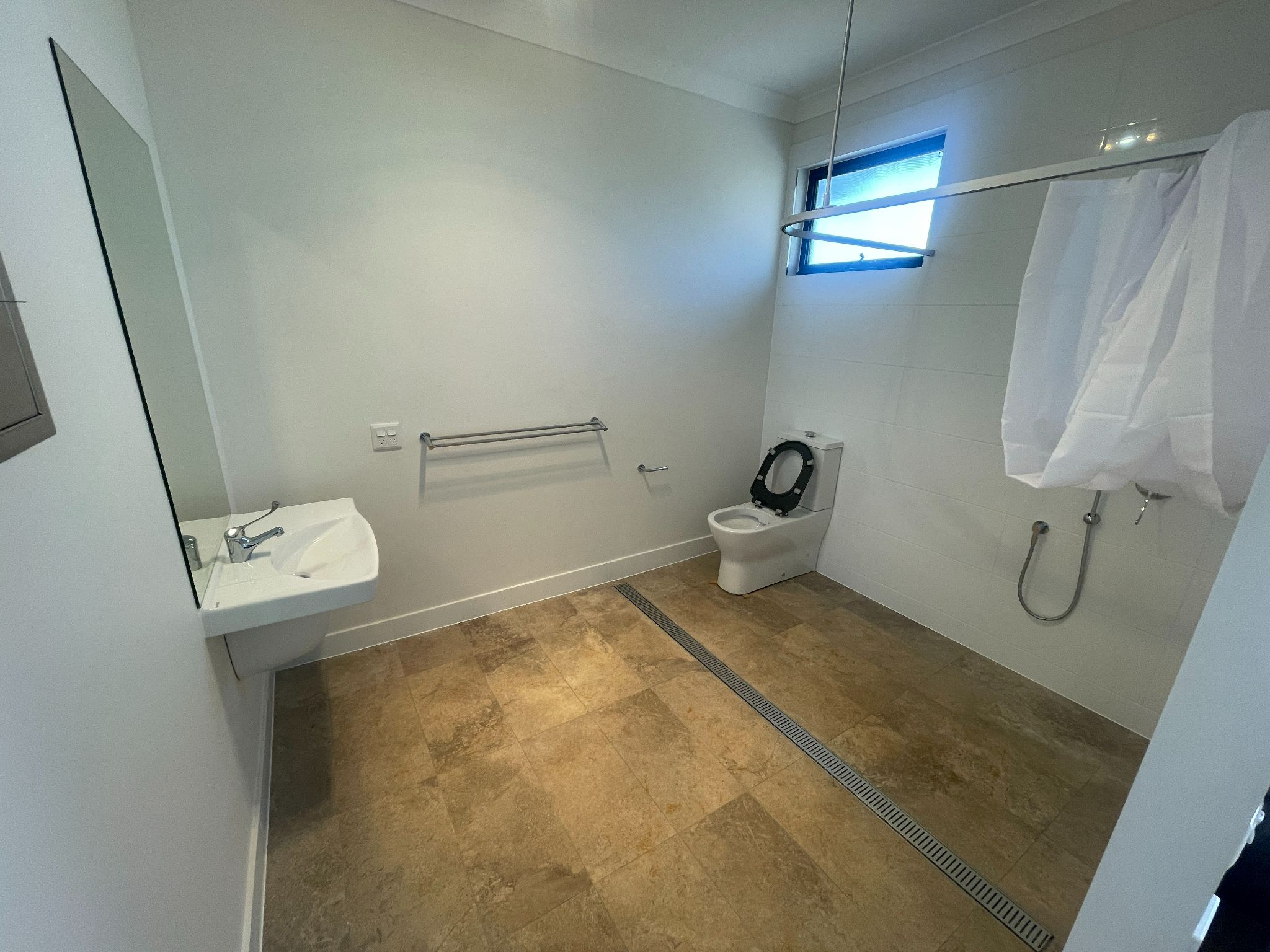 Photo 17 10-2024, 9 54 03 AM