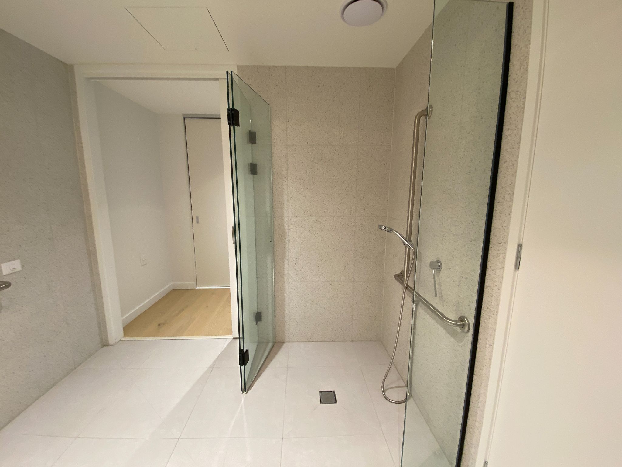 20250901 025356829_iOS