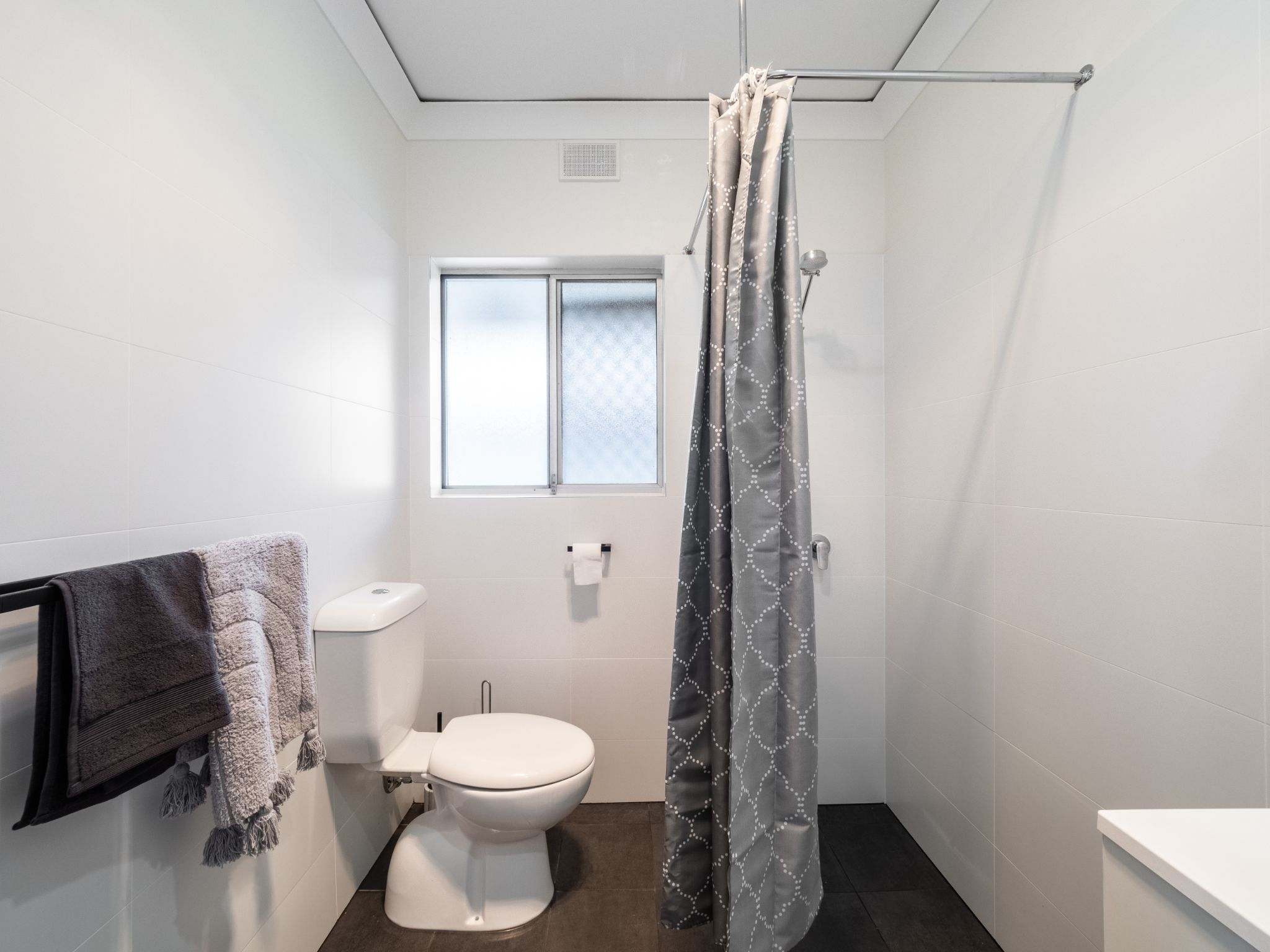 369 Tapleys Hill Road  Seaton SA, Australia_20230208_0012