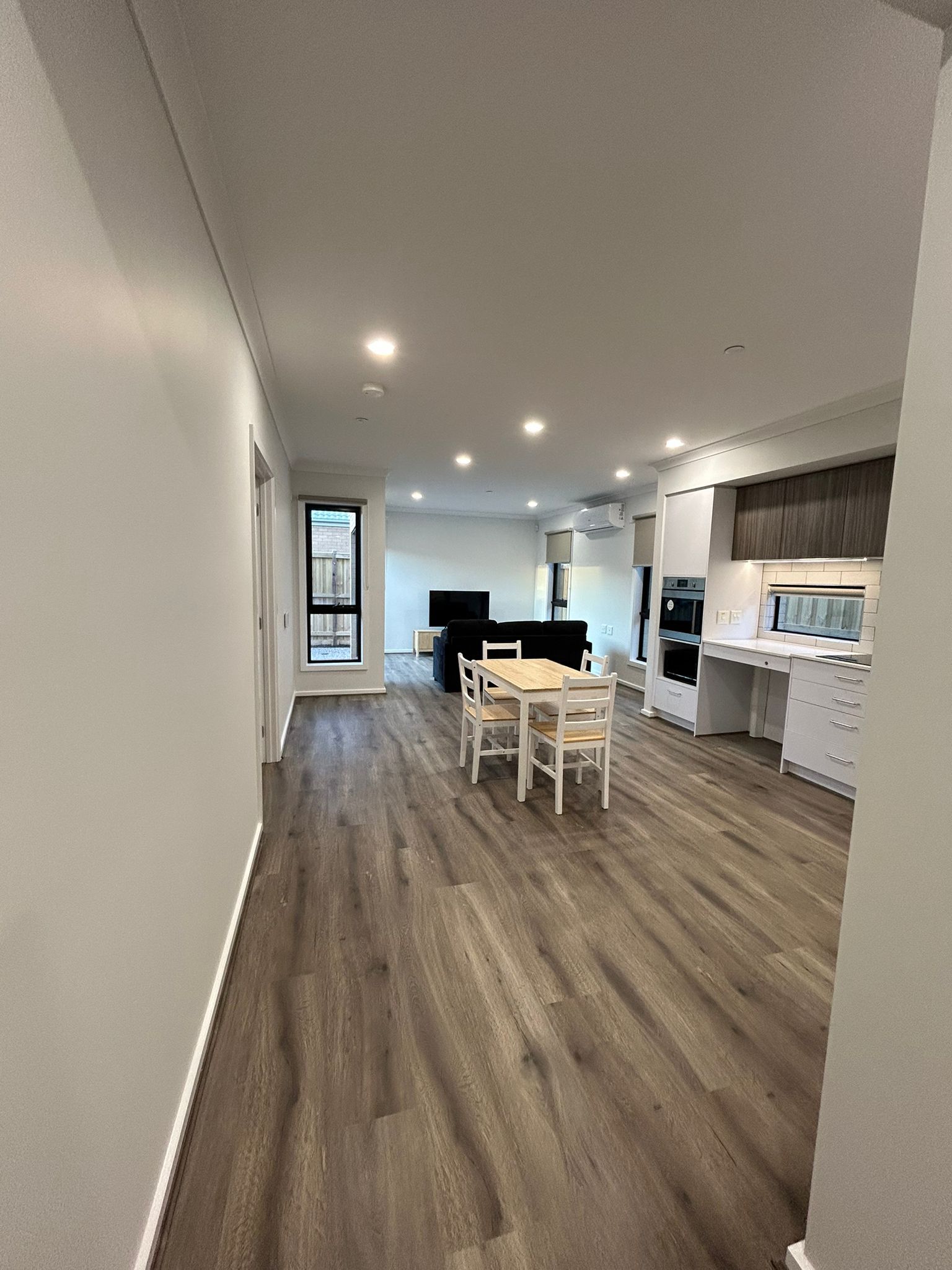 WhatsApp Image 2025 11-19 at 5.43.21 PM (1)