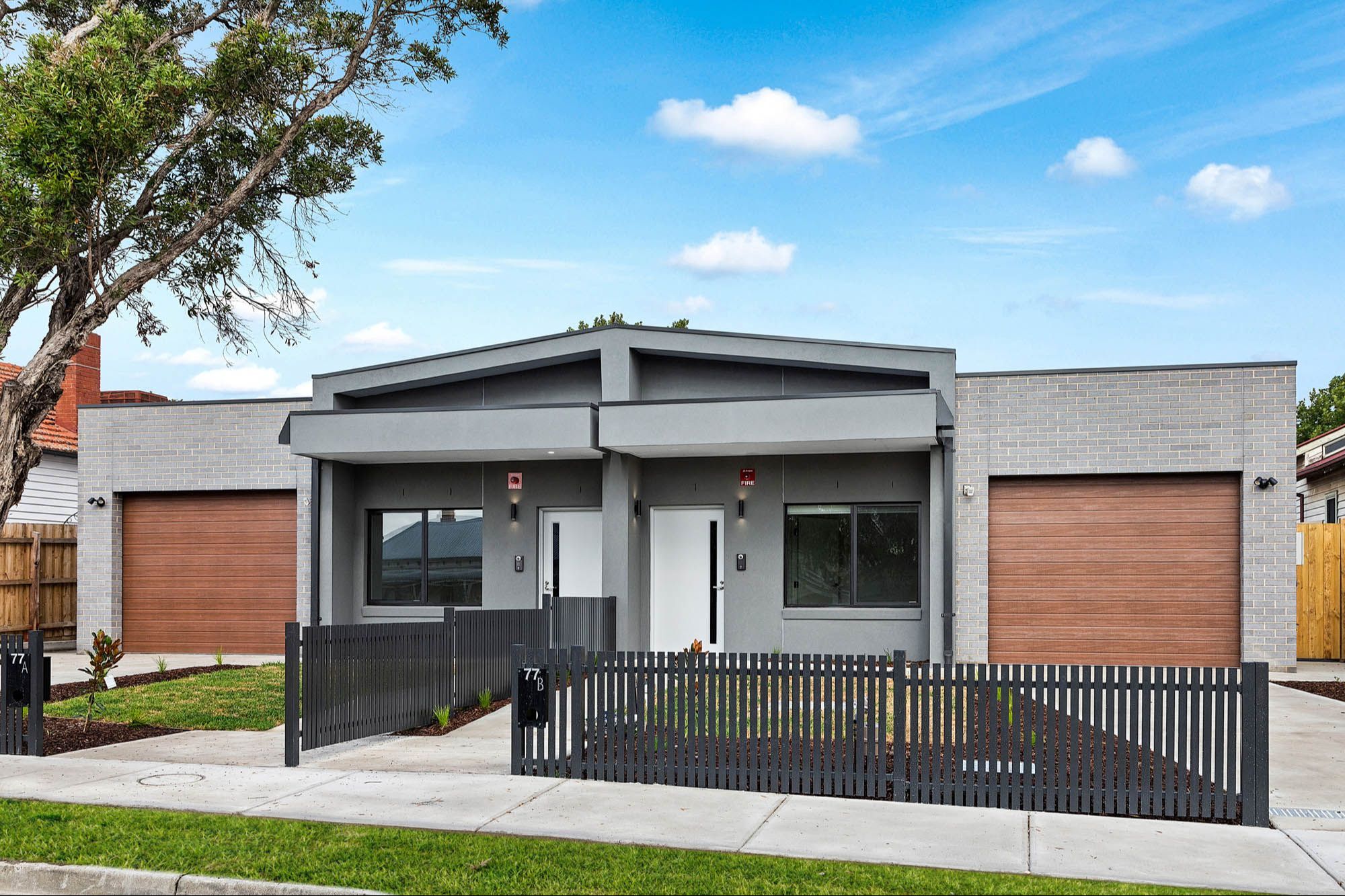 Shaftsbury Facade Day