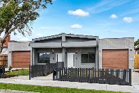 Shaftsbury Facade Day