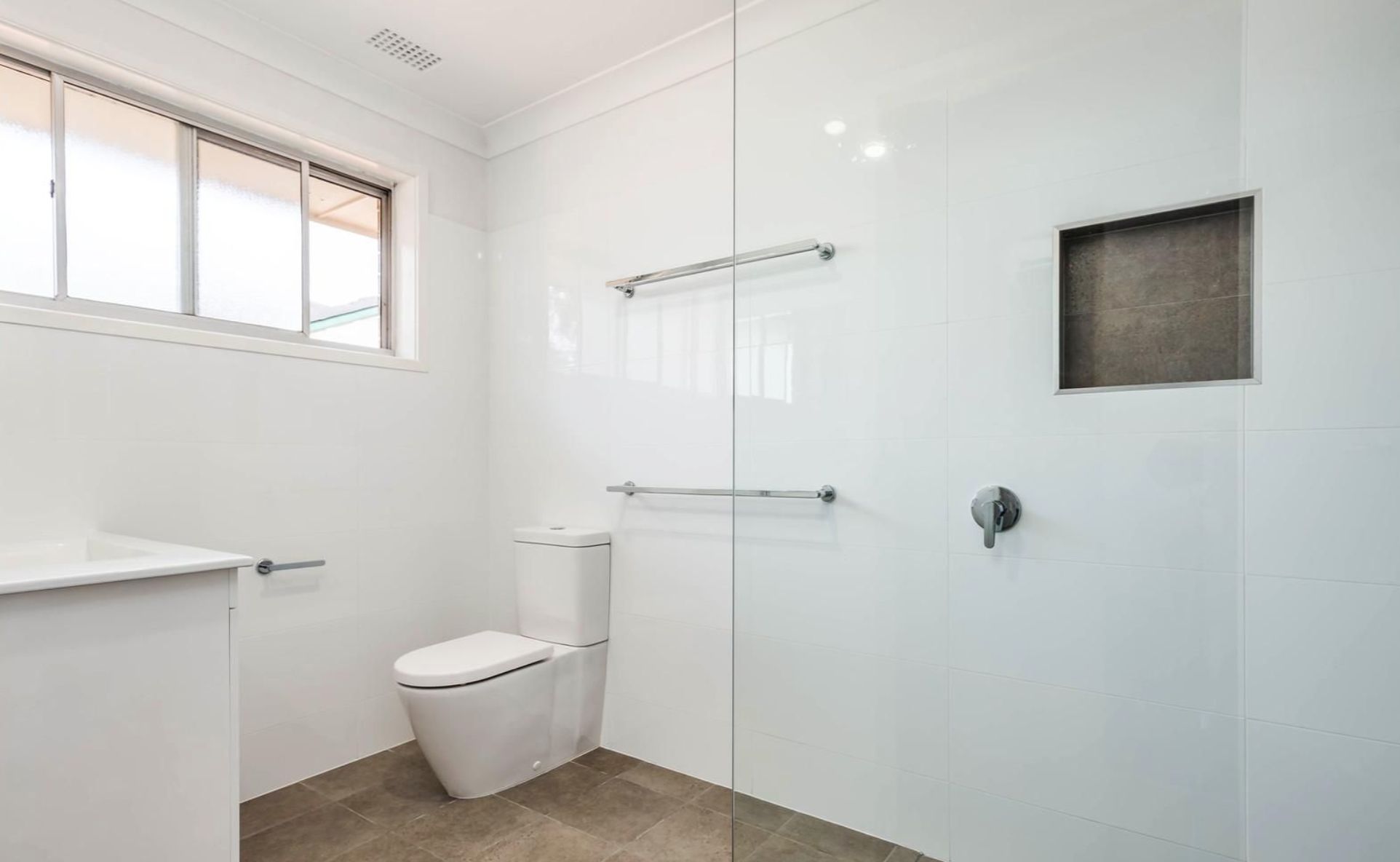 SIL   Bathroom