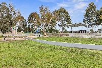 Cairnlea   Kevin Flint Memorial Reserve 5 LR No Logo