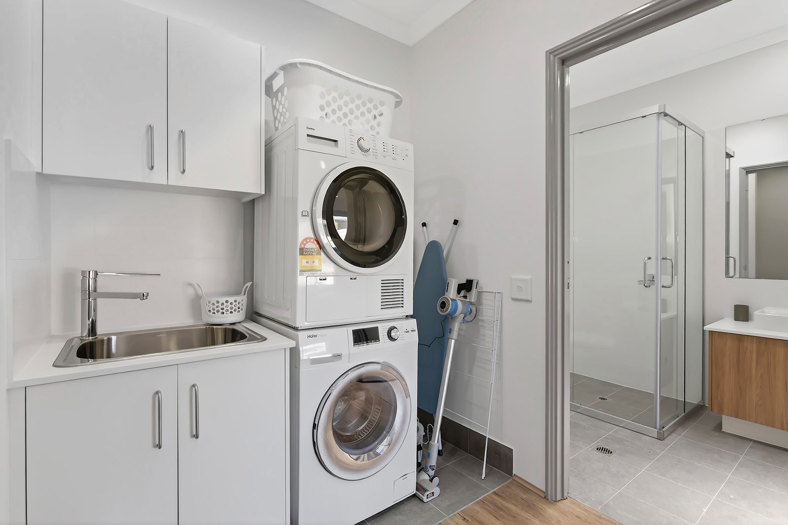 018 Open2view_ID999327-32_Coomberdale_Road__Midvale