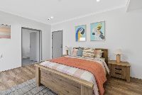 015 Open2view_ID999327-32_Coomberdale_Road__Midvale