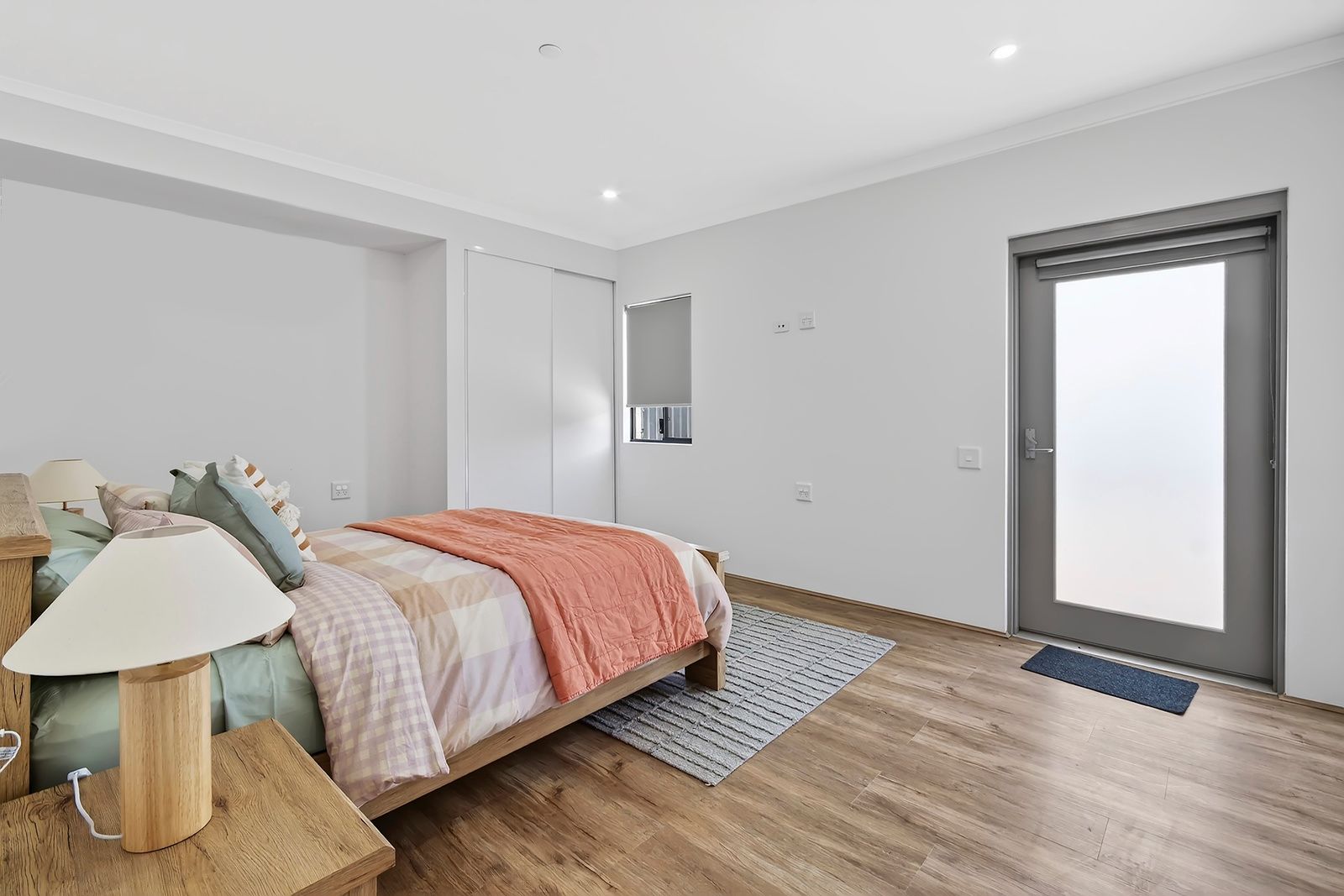 014 Open2view_ID999327-32_Coomberdale_Road__Midvale