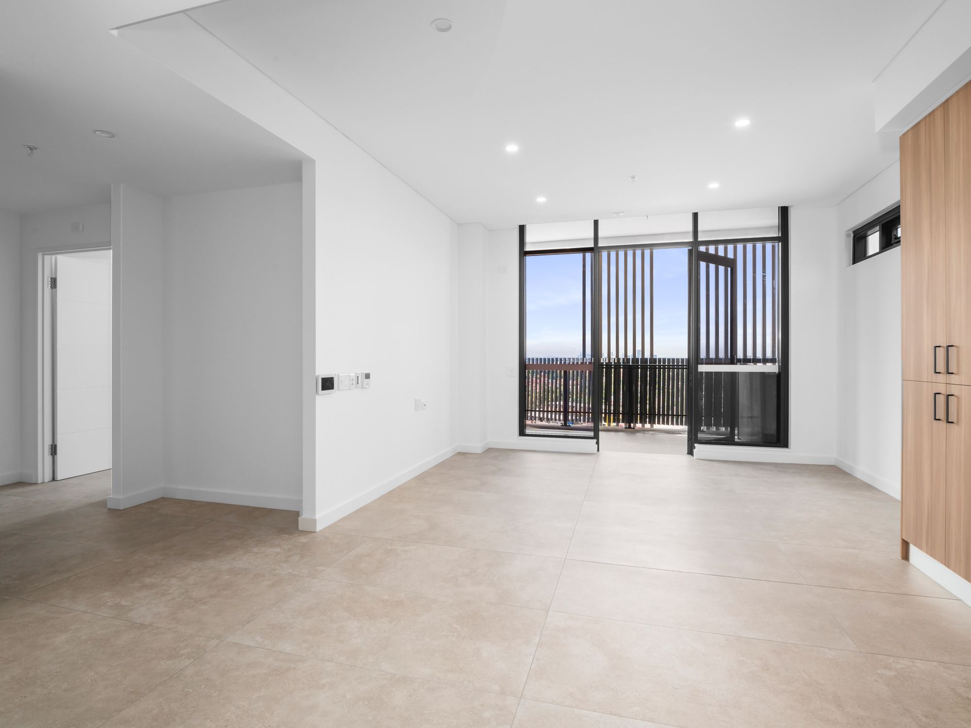 001 Open2view_ID877227-224_-_240_Pitt_Street (1)
