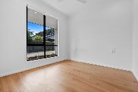 006 Open2view_ID992547-36_Bowen_Road