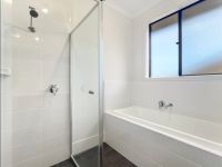 Hunterfield Heights   Bathroom 2