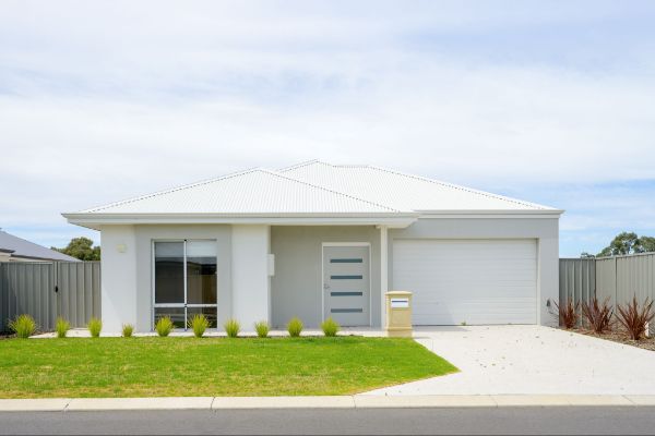 1   Jermyn Vista 42 - House