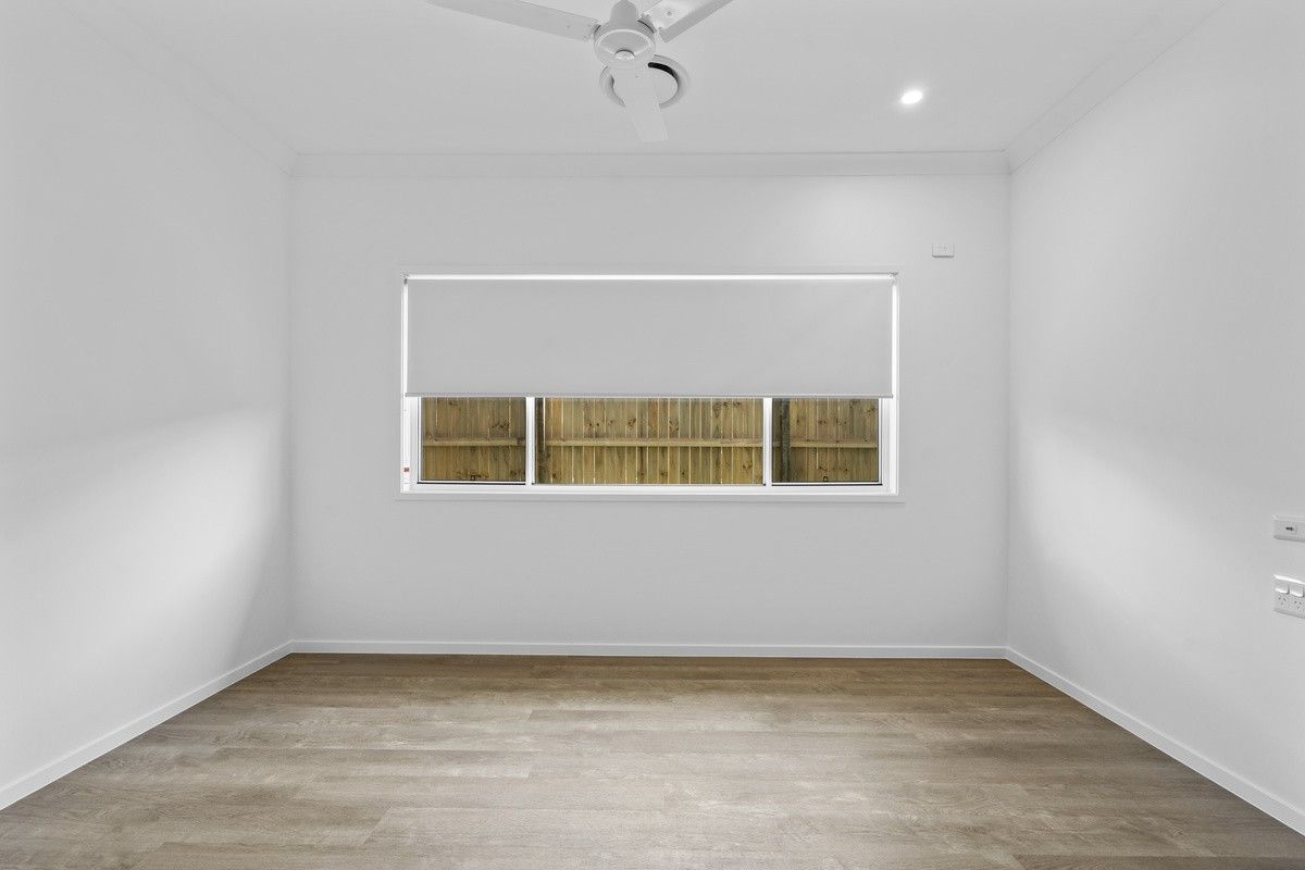 eb6eadd2 5f89-430d-ae21-eaaac63b3d6d