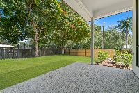 007 Open2view_ID992547-36_Bowen_Road