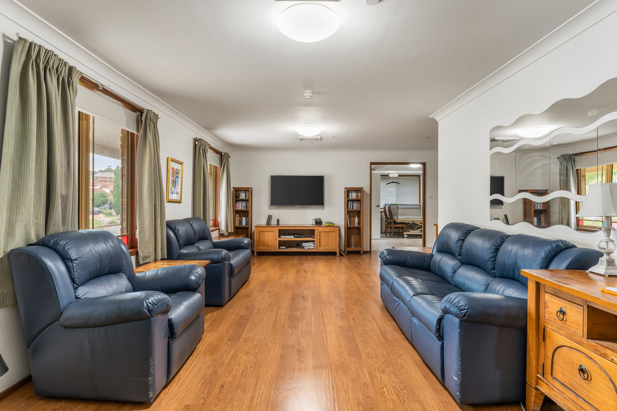 West Pennant Hills lounge