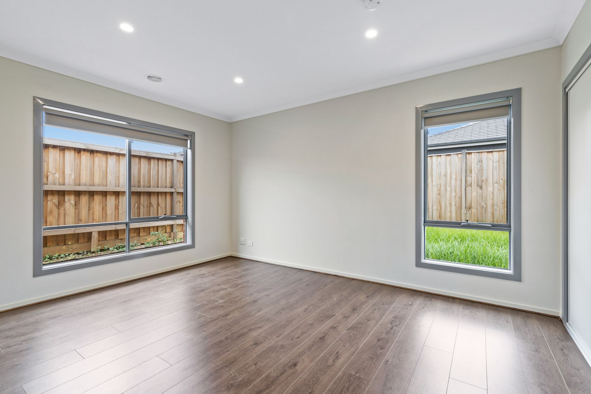 Roxburgh Park   Bedroom