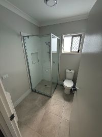 Ormiston 04-Ensuite