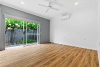 018 Open2view_ID940985-83_Queenstown_Avenue