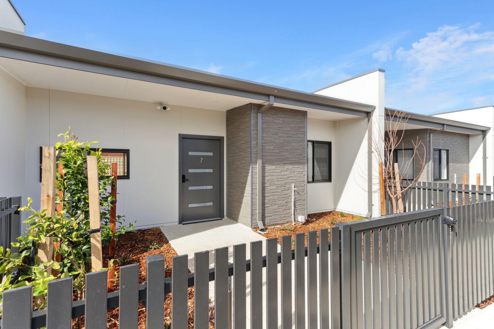 web 151 Morrison Rd, Midland 25